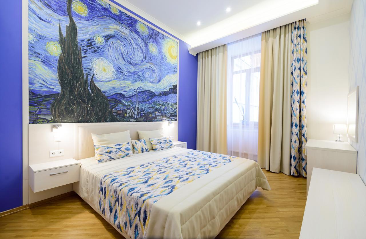 Vip Апартаменти Ван Гог На Площі Ринок Leópolis Exterior foto